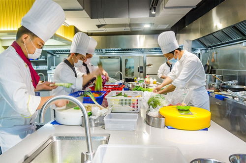 狠抓食品安全与质量 维士数字饮食中央厨房获五大体系认证